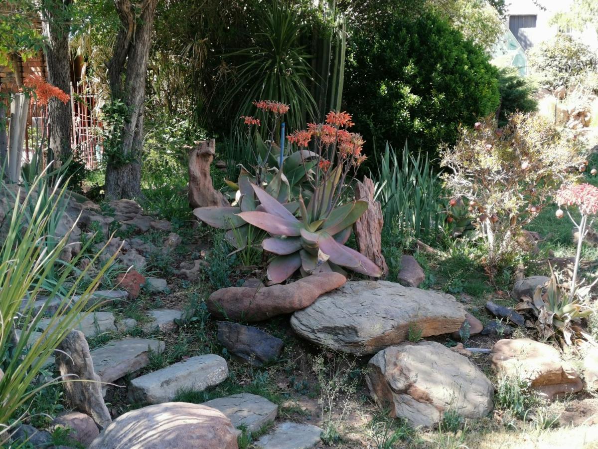 Lucolo Palace B&B Aliwal North Eksteriør bilde